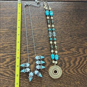 Elegant Blue and Gold Necklace Set